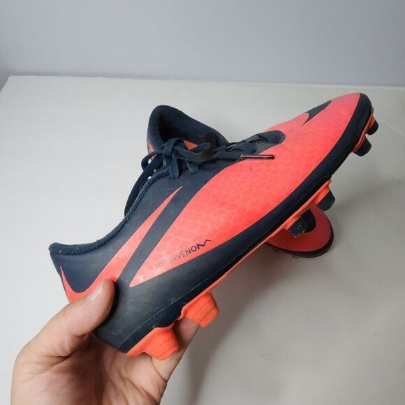 Nike Hypervenom Phelon FG 599076-406 Women's Size 8 Atomic Red and Black - Picture 3 of 5